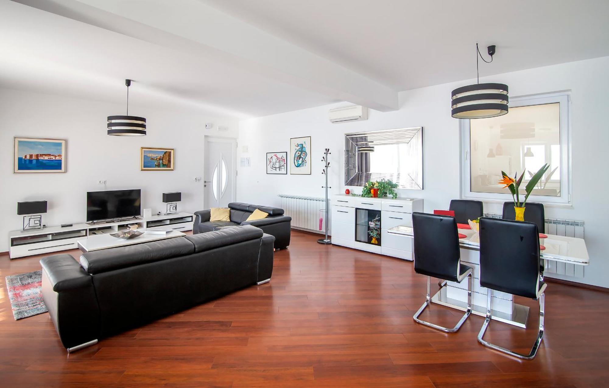 73 Stairs Apartment ดูบรอฟนิก ภายนอก รูปภาพ